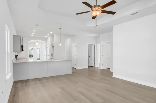 $367,110 | 692 Alley Oak Lane, Unit LOT 332, Freeport, FL 32439