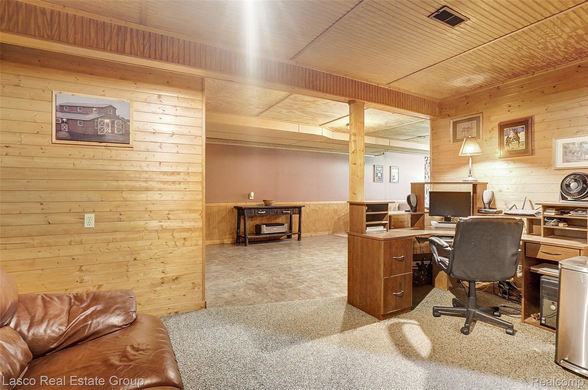 12049 Hoisington Road Gaines, MI 48436 - Photo 28 of 60 DSC01349.jpg