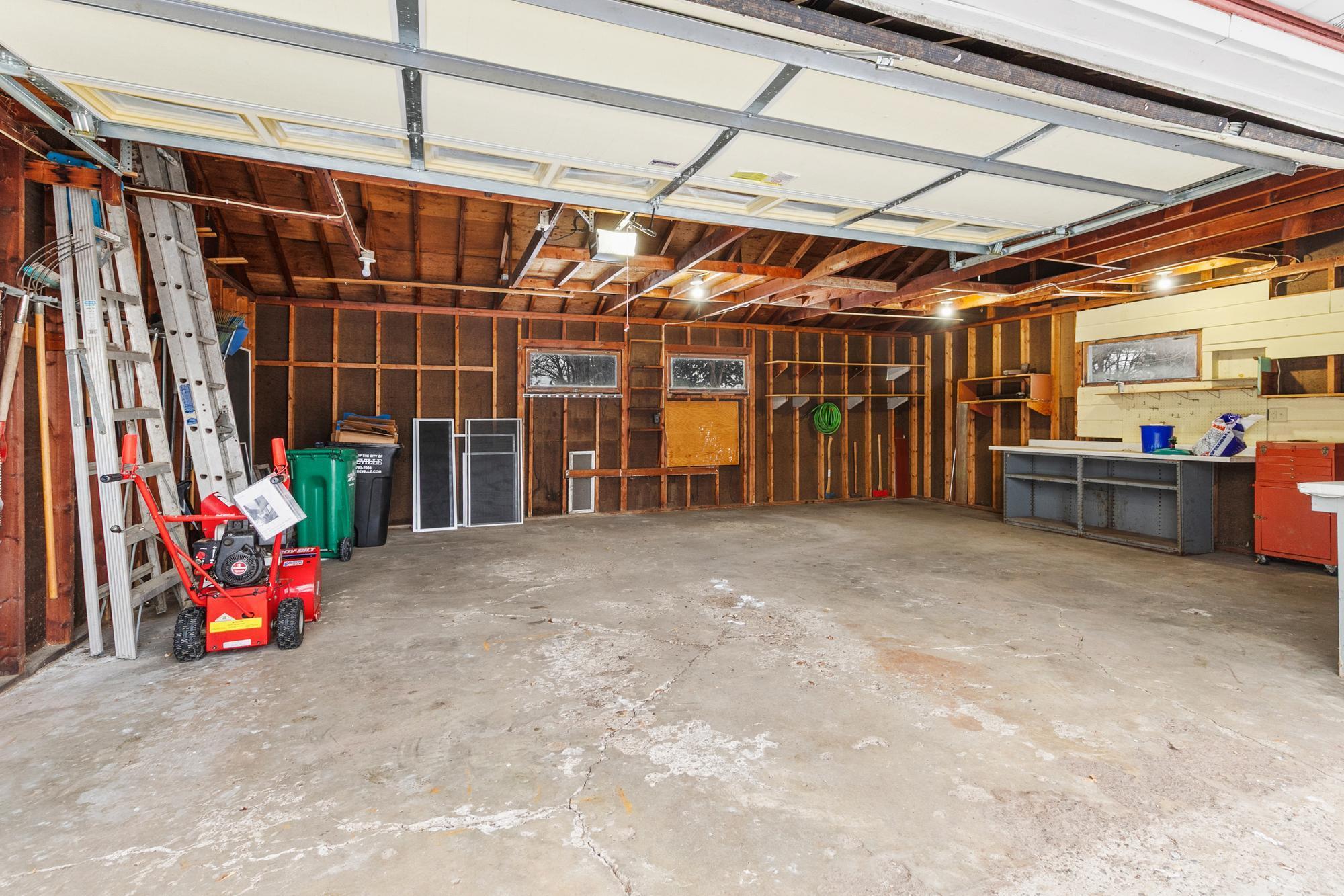 2910 Simpson Street Roseville, MN 55113 - Photo 14 of 14