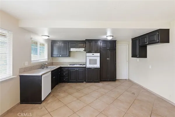 $349,900 | 526 West Hoffer Street, Banning, CA 92220