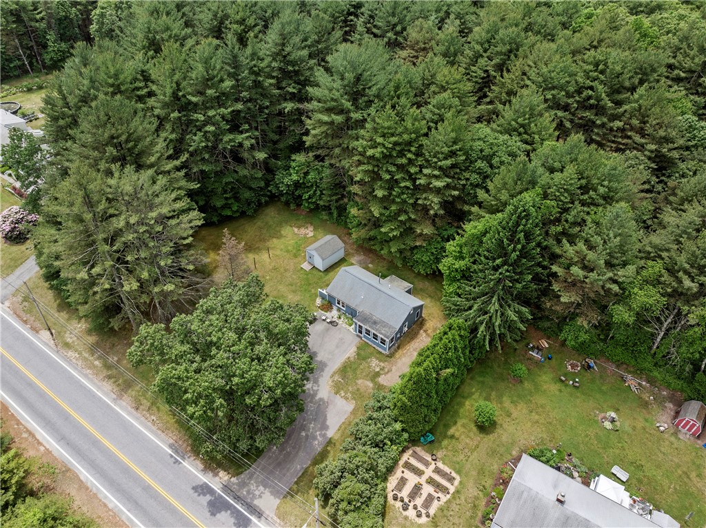 202 Round Top Road Burrillville, RI 02830 - Photo 6 of 29