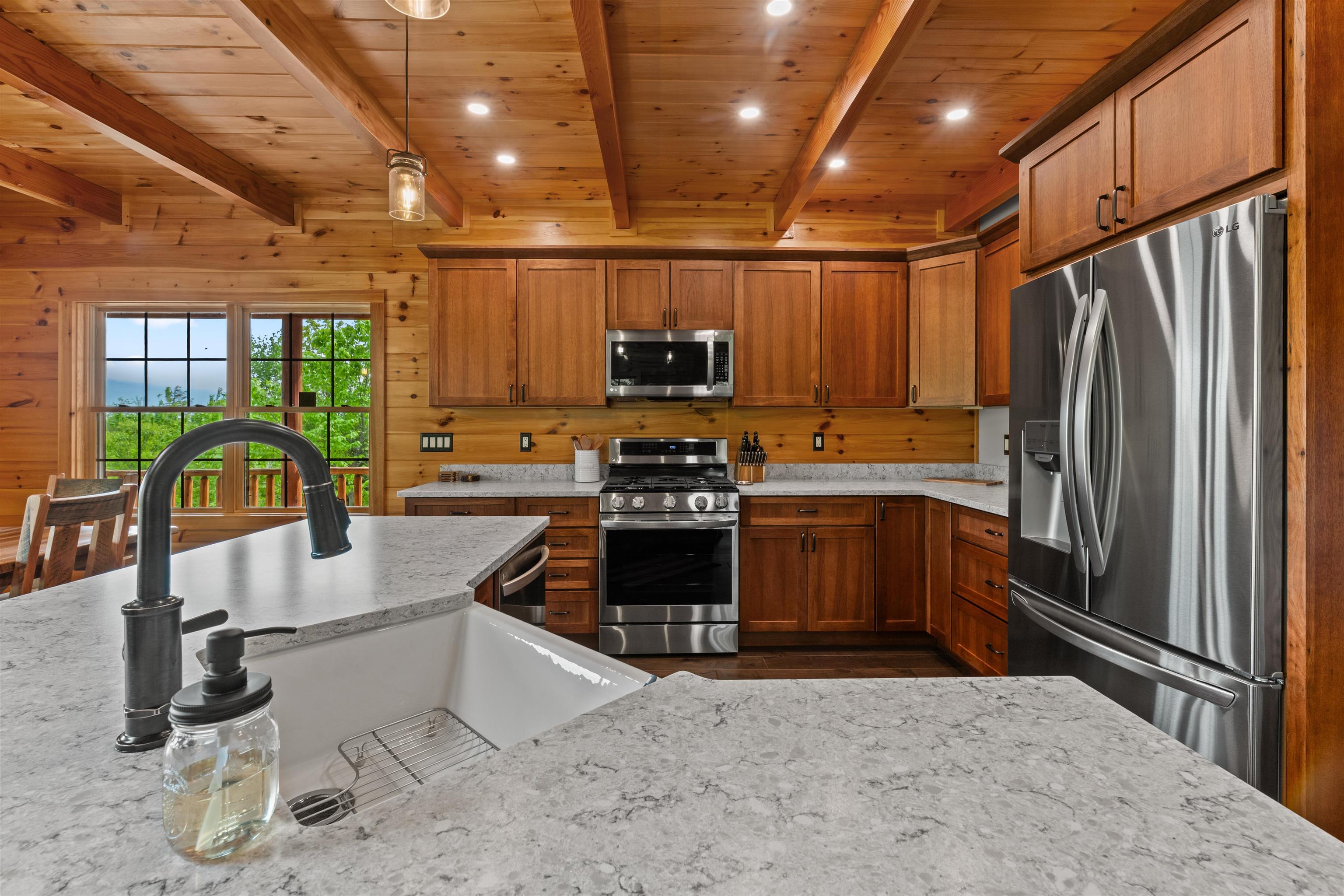 1881 Brownfield Road Conway, NH 03813 - Photo 12 of 47