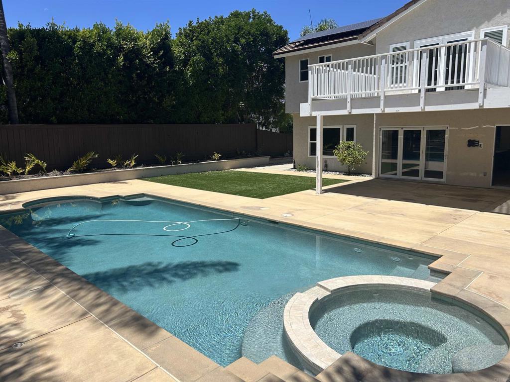 1813 Orchard Wood Road Encinitas, CA 92024 - Photo 6 of 26
