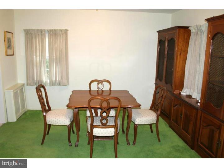 325 Sutherland Road Ewing, NJ 08618 - Photo 5 of 15 Dining Room