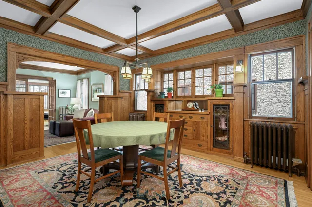 $629,900 | 2300 Grand Avenue South, Minneapolis, MN 55405