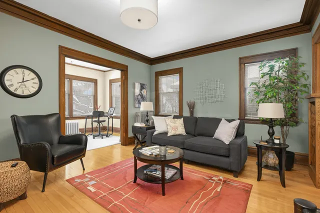 $629,900 | 2300 Grand Avenue South, Minneapolis, MN 55405