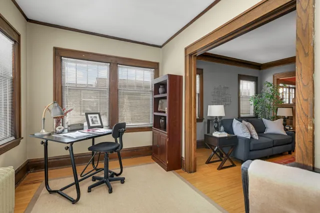 $629,900 | 2300 Grand Avenue South, Minneapolis, MN 55405