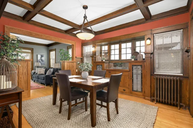 $629,900 | 2300 Grand Avenue South, Minneapolis, MN 55405