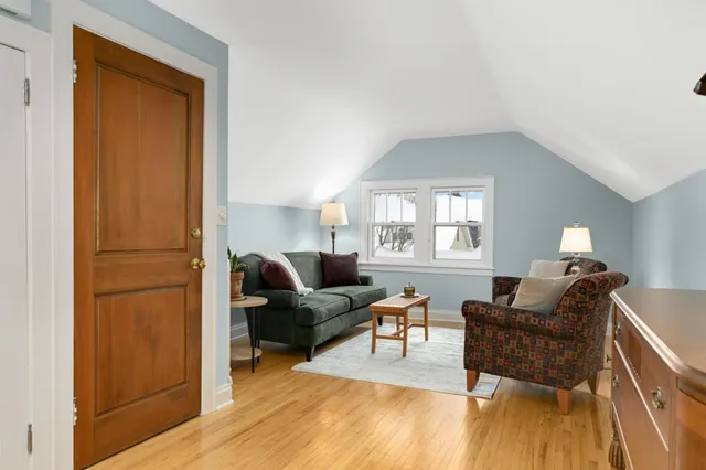 $629,900 | 2300 Grand Avenue South, Minneapolis, MN 55405