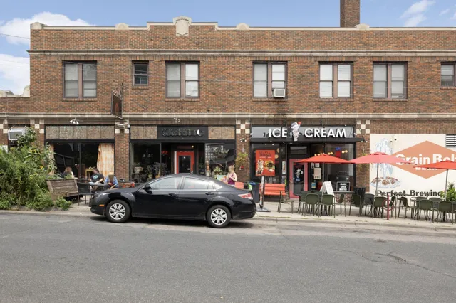 $629,900 | 2300 Grand Avenue South, Minneapolis, MN 55405