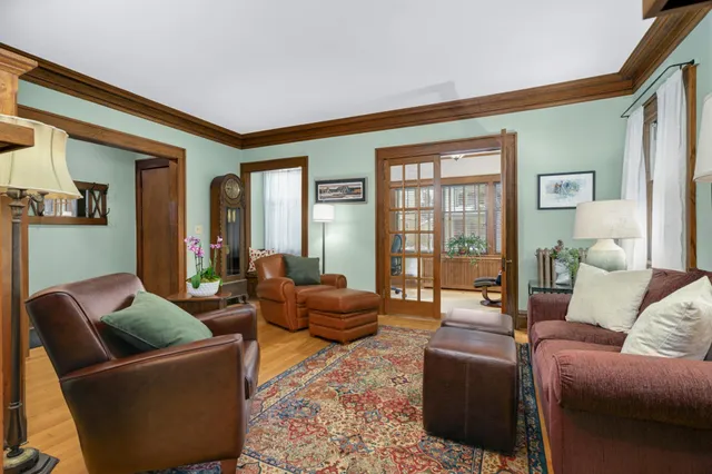 $629,900 | 2300 Grand Avenue South, Minneapolis, MN 55405