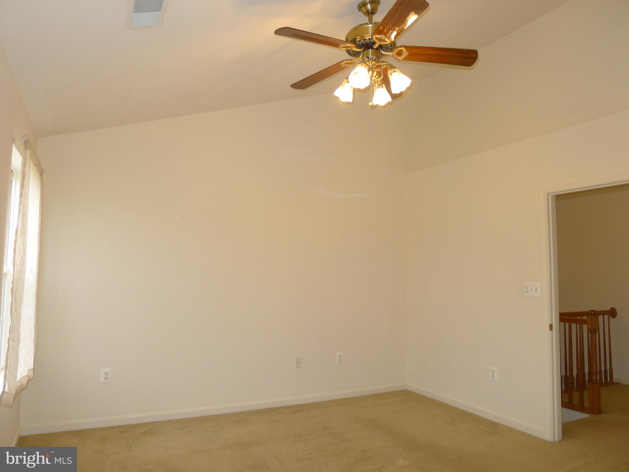 9209 Lorton Valley Road Lorton, VA 22079 - Photo 12 of 21 Master with Vaulted Ceiling
