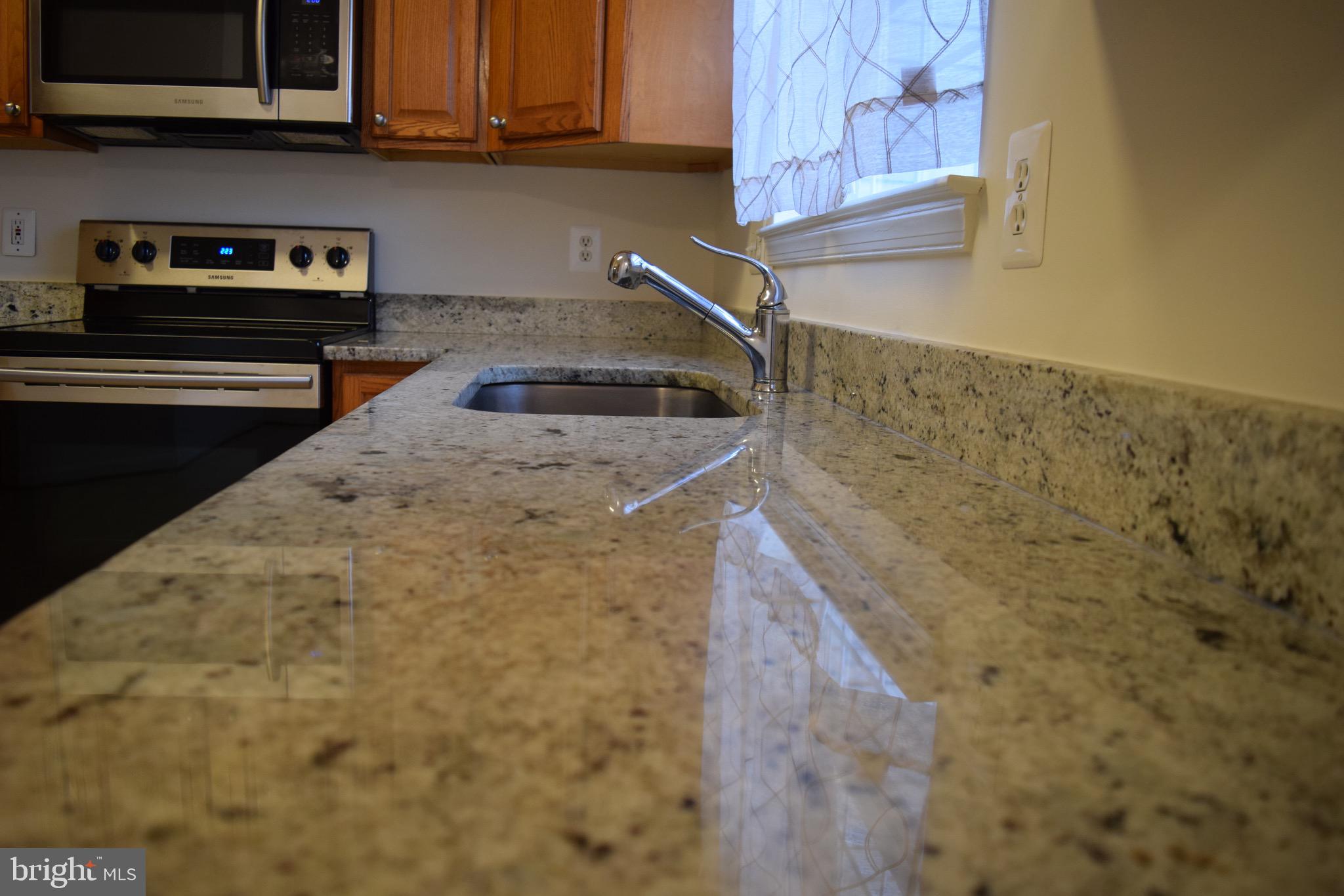 9209 Lorton Valley Road Lorton, VA 22079 - Photo 7 of 21 Kitchen
