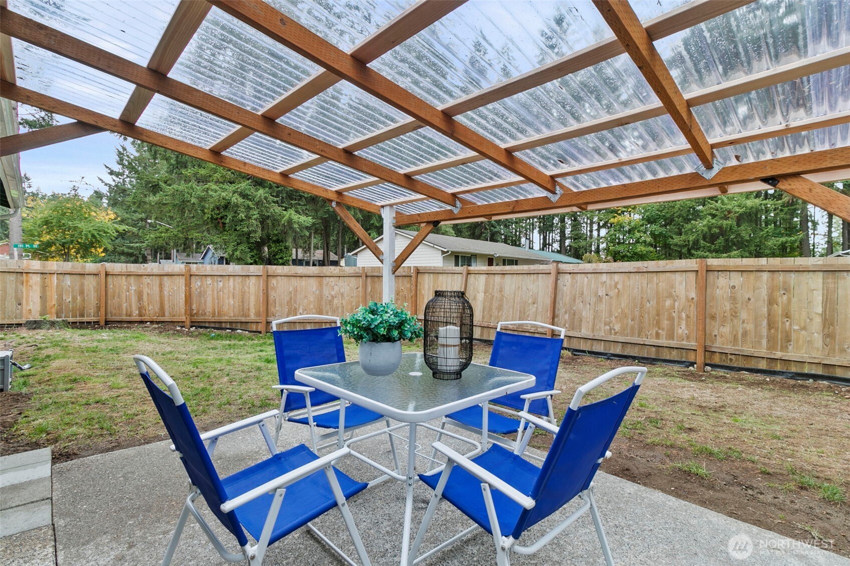 26604 191st Place Southeast Covington, WA 98042 - Photo 24 of 34 a view of an outdoor sitting area with furniture