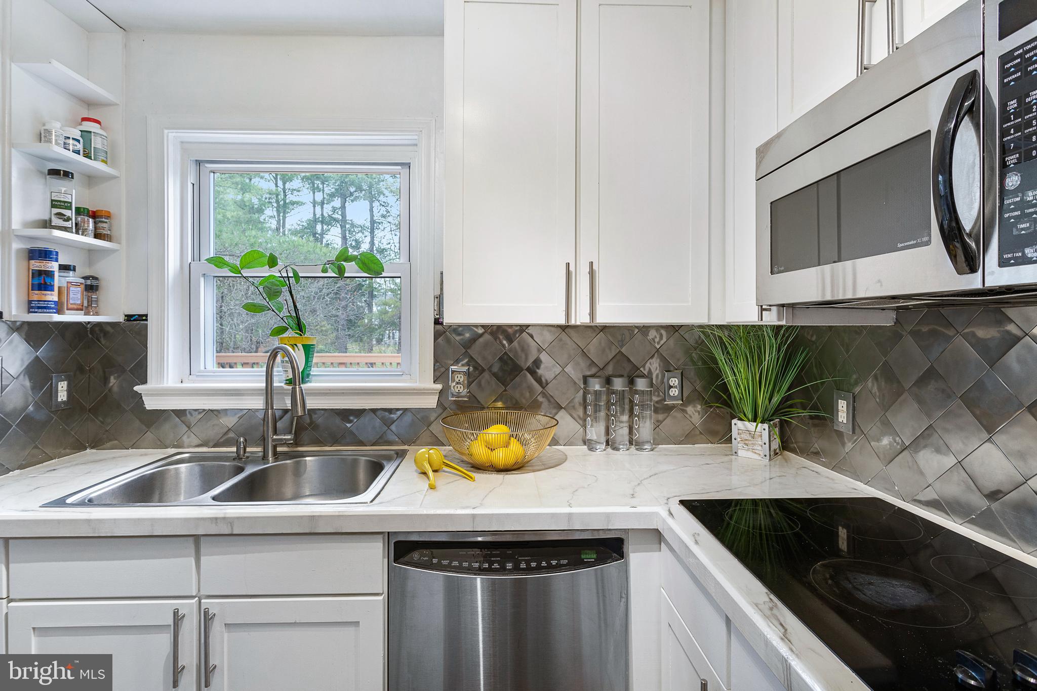 13420 Query Mill Road North Potomac, MD 20878 - Photo 13 of 69 Gallery Image 13
