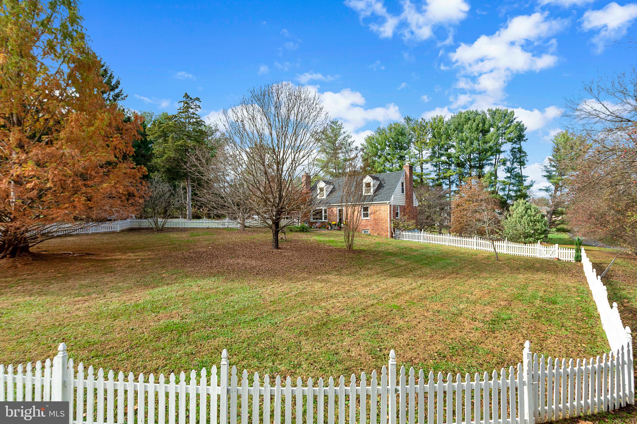 13420 Query Mill Road North Potomac, MD 20878 - Photo 2 of 69 Gallery Image 2