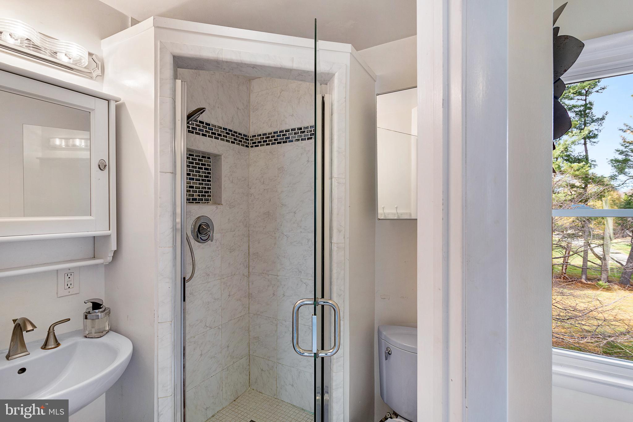 13420 Query Mill Road North Potomac, MD 20878 - Photo 38 of 69 Gallery Image 38