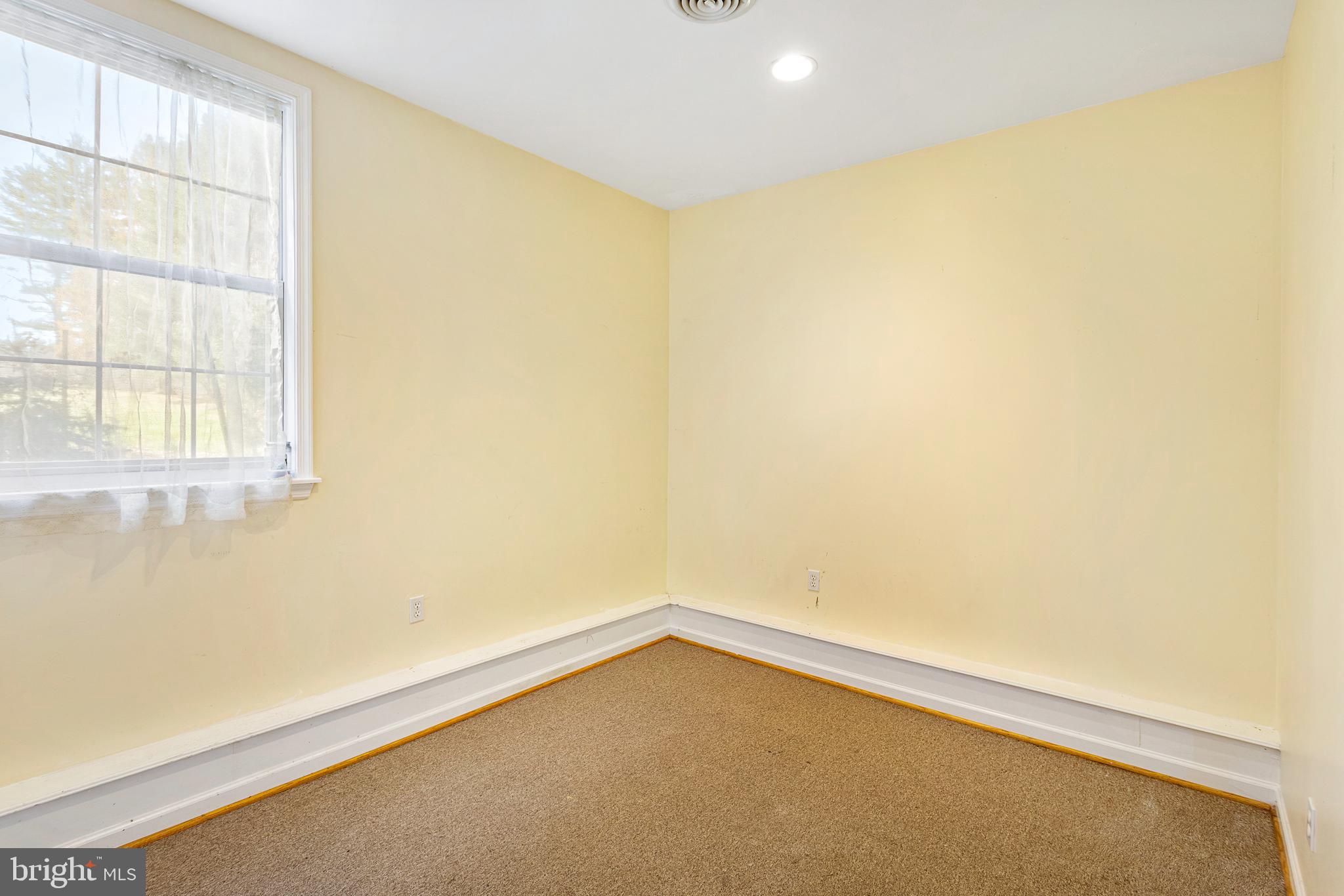 13420 Query Mill Road North Potomac, MD 20878 - Photo 61 of 69 Gallery Image 61