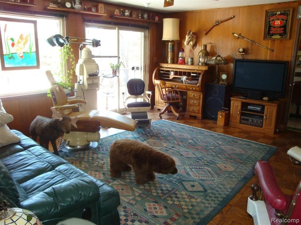 932 Southdown Road Bloomfield Hills, MI 48304 - Photo 8 of 17 DSC01868.JPG