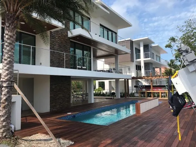 a view of building with street