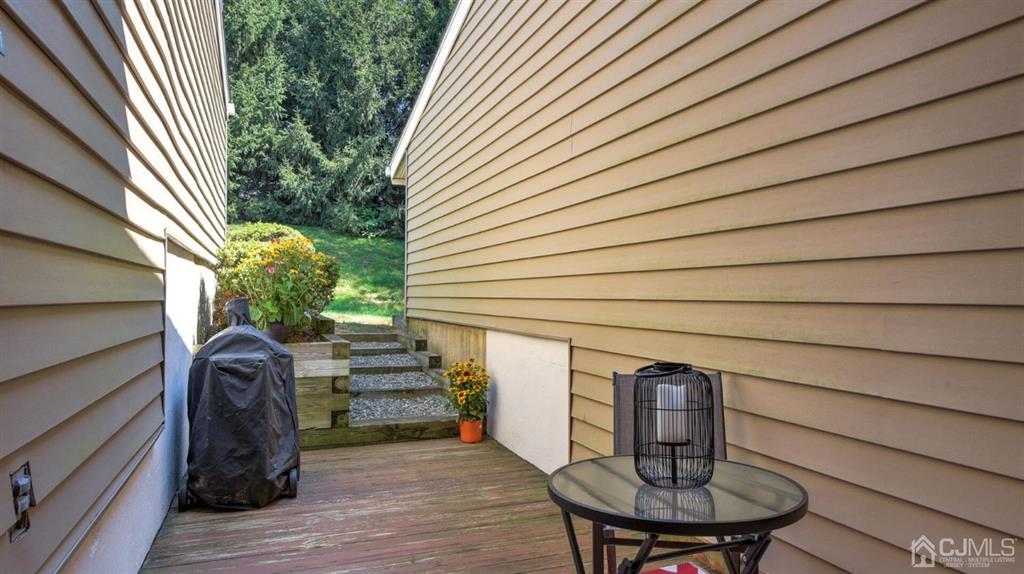 3 The Crescent Clinton, NJ 08809 - Photo 34 of 37