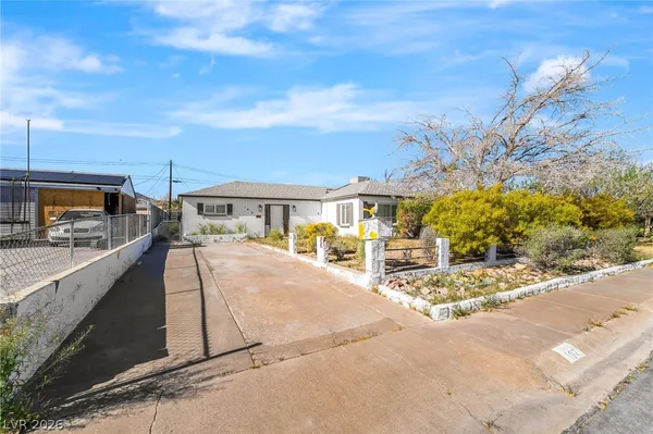 $1,750 | 107 Joshua Street, Henderson, NV 89015