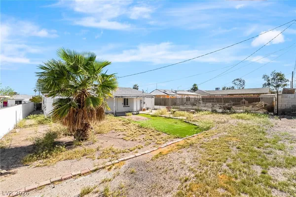 $1,750 | 107 Joshua Street, Henderson, NV 89015