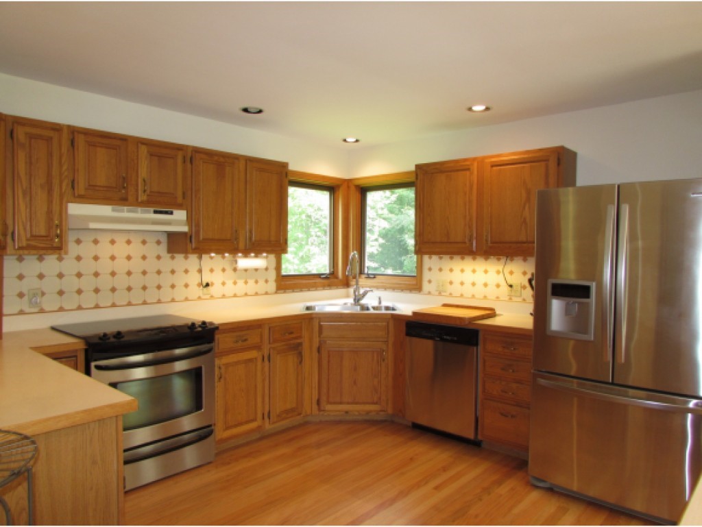 46 Highland Road Underhill, VT 05489 - Photo 2 of 14 Gallery Image 2