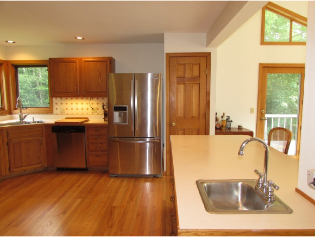 46 Highland Road Underhill, VT 05489 - Photo 3 of 14 Gallery Image 3