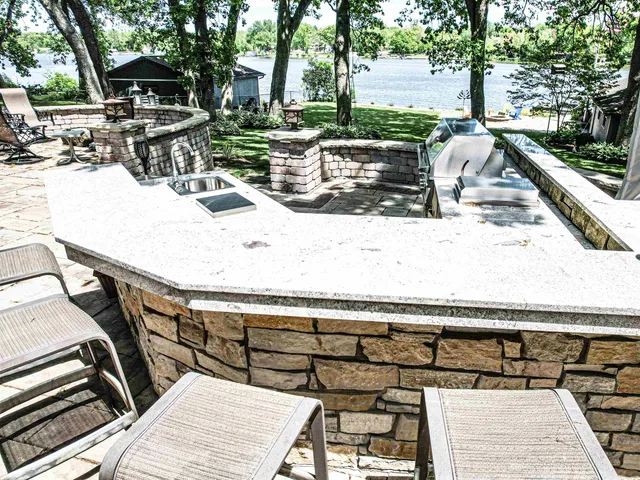 $775,000 | 2107 South Pow Wow Trail, Beloit, WI 53511