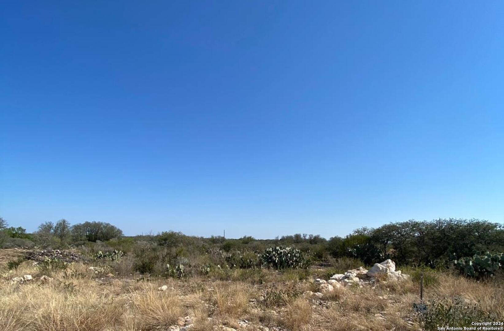 73 Friendship Hills Uvalde, TX 78801 - Photo 1 of 6