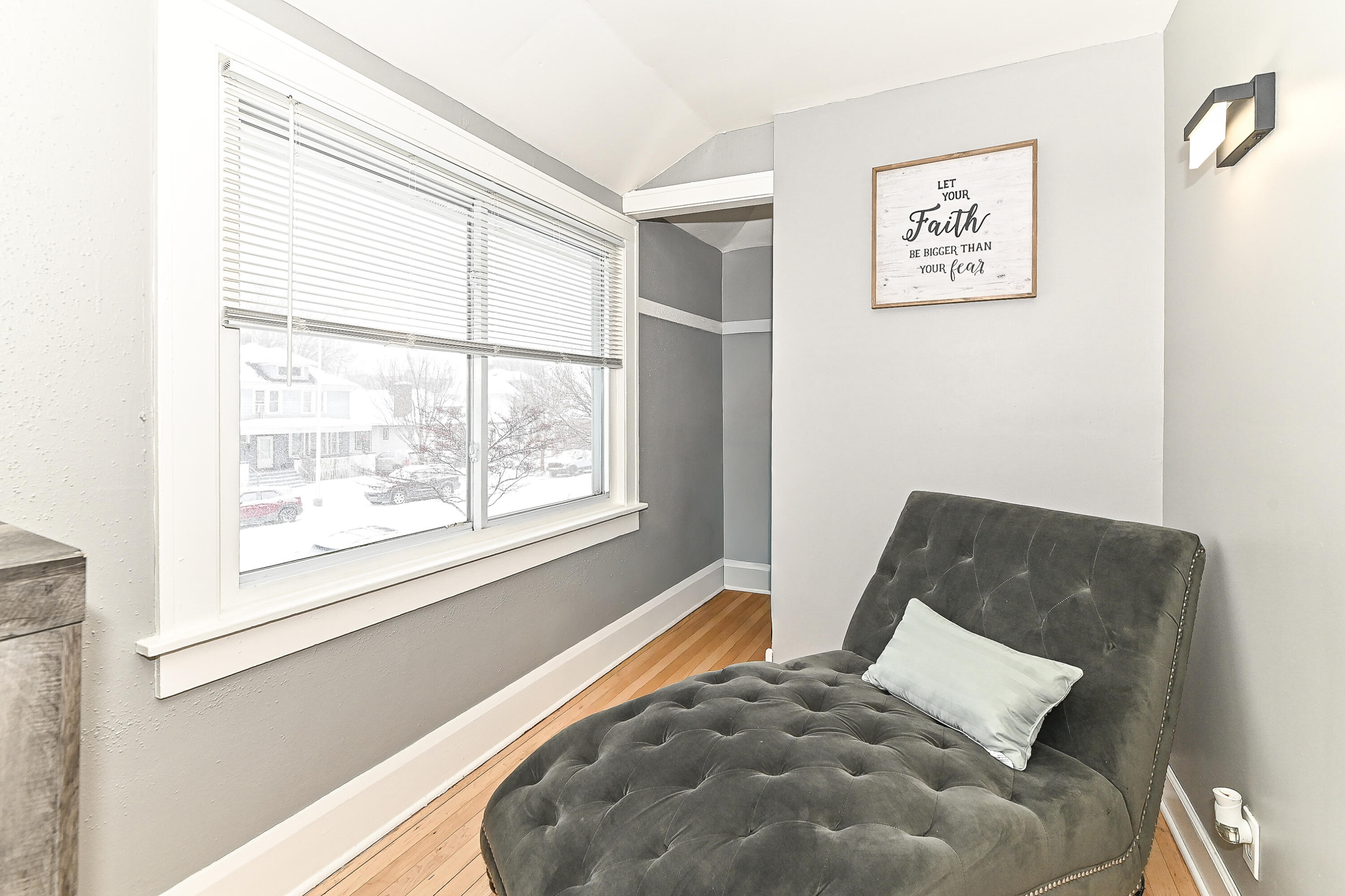 2031 Slauson Avenue Racine, WI 53403 - Photo 26 of 38 Additional alcove in primary