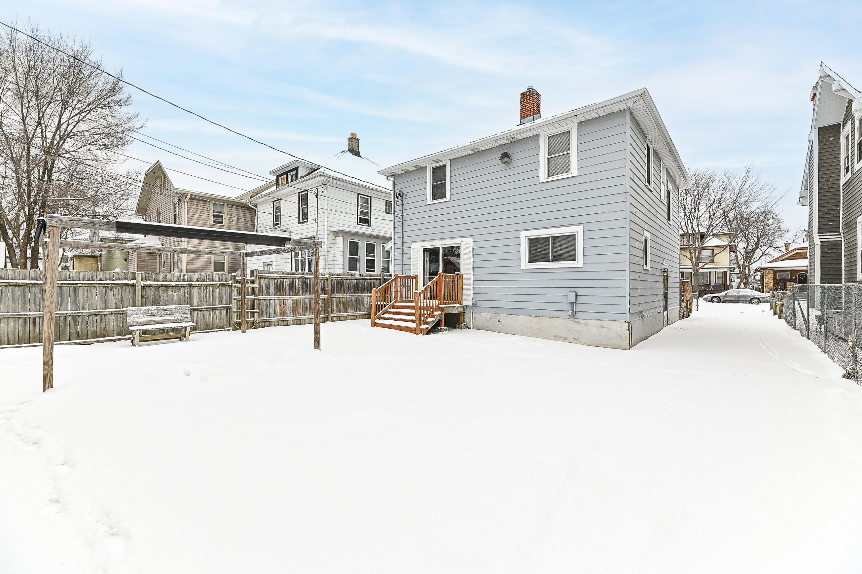 2031 Slauson Avenue Racine, WI 53403 - Photo 37 of 38 Great space for outdoor living