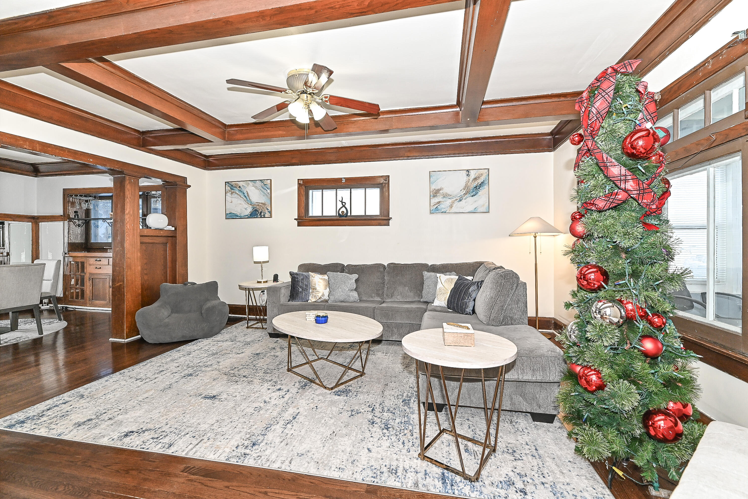 2031 Slauson Avenue Racine, WI 53403 - Photo 8 of 38 Box beamed living room