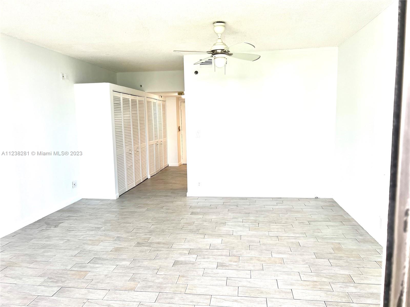 520 Brickell Key Drive, Unit A917 Miami, FL 33131 - Photo 6 of 12 a view of a bathroom
