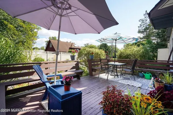 $424,900 | 25 Monmouth Road, Unit 2, Oceanport, NJ 07757