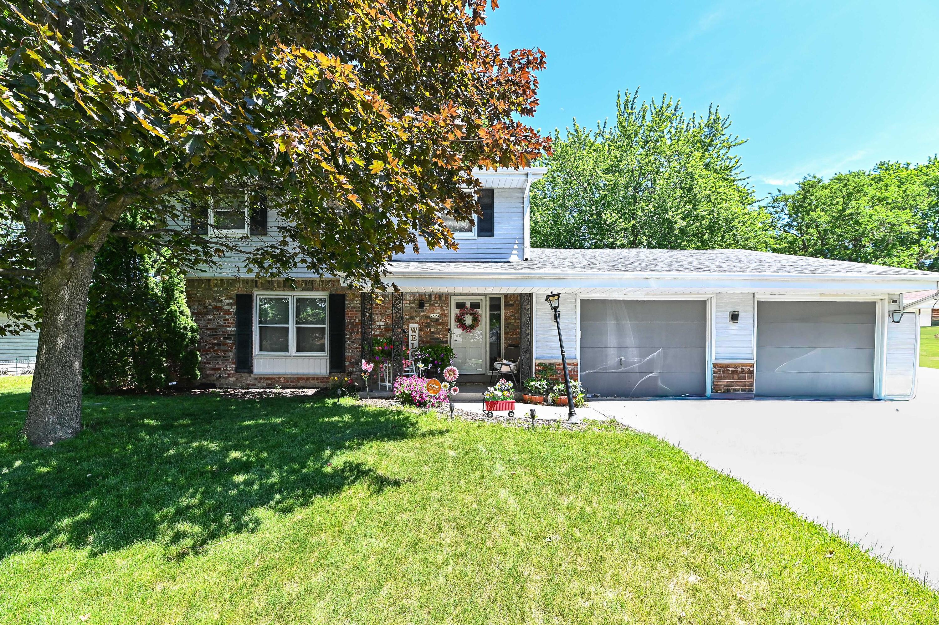 7524 North 90th Street Milwaukee, WI 53224 - Photo 1 of 29 N 90th-4