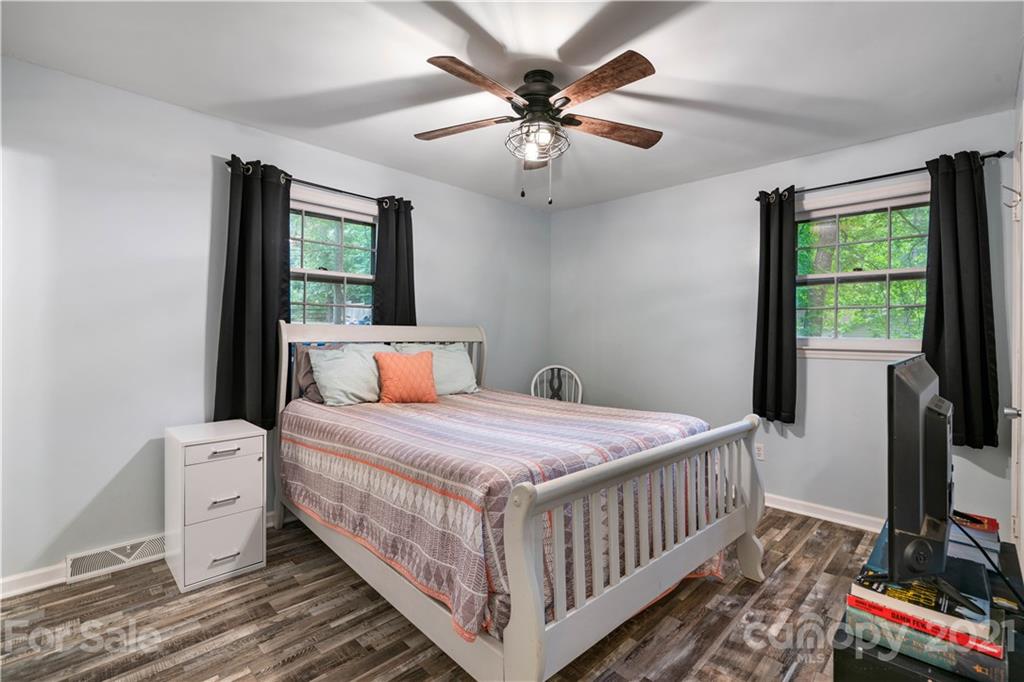 5916 Senconee Road Matthews, NC 28104 - Photo 15 of 19 Gallery Image 15