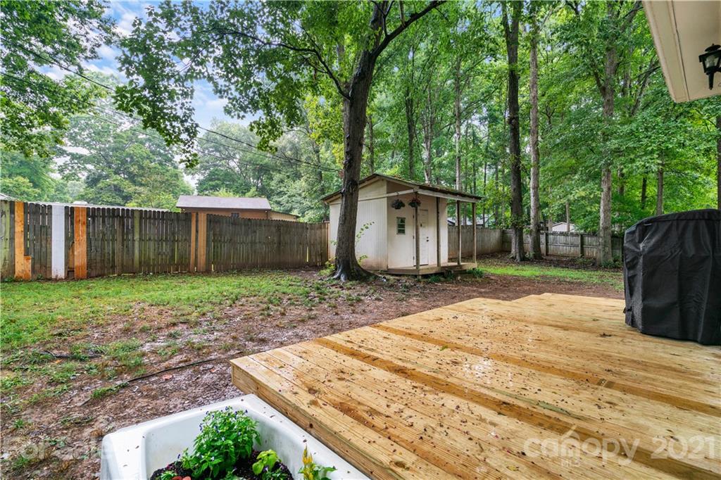 5916 Senconee Road Matthews, NC 28104 - Photo 19 of 19 Gallery Image 19