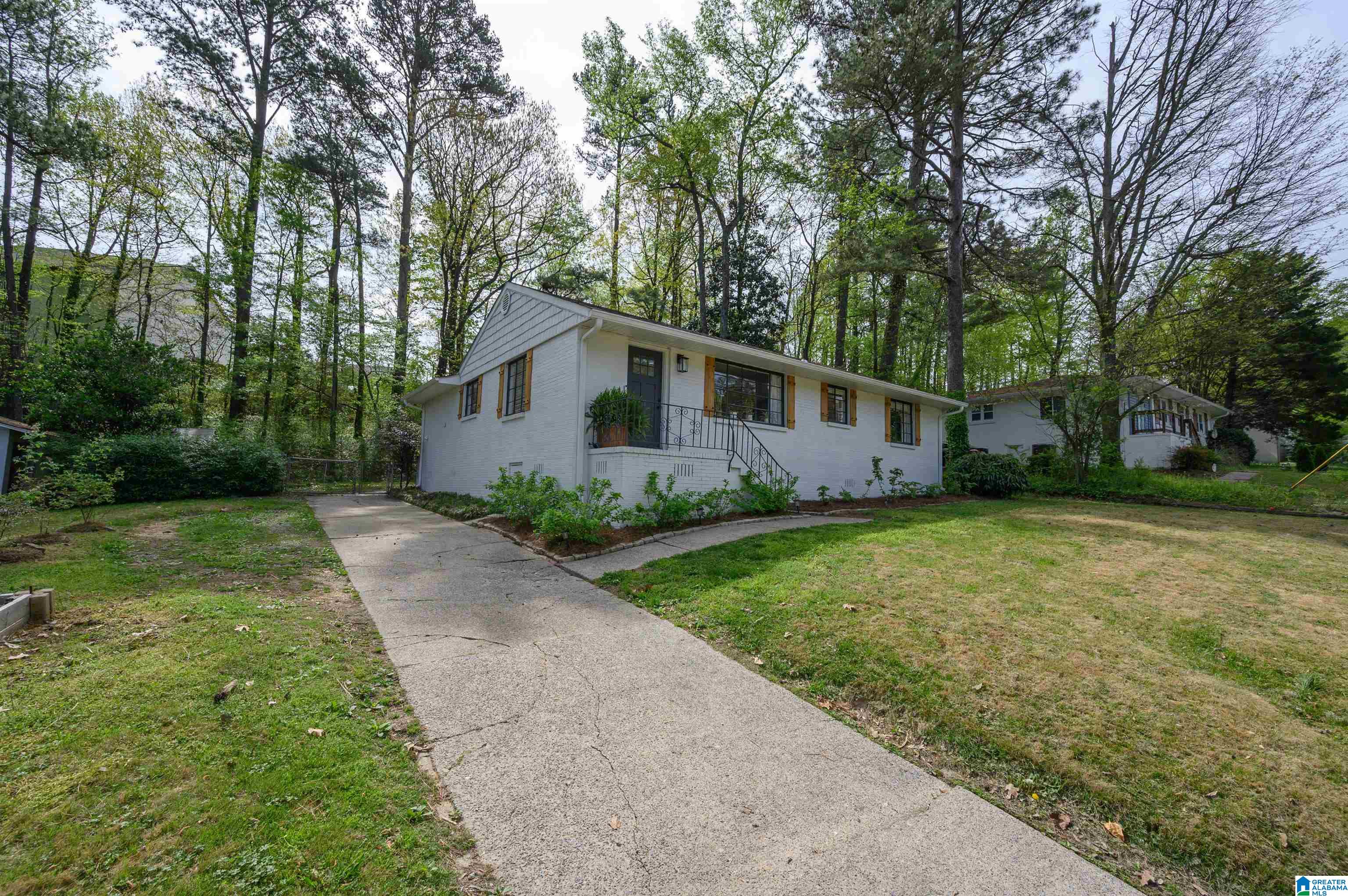1617 Cresthill Road Birmingham, AL 35213 - Photo 40 of 40