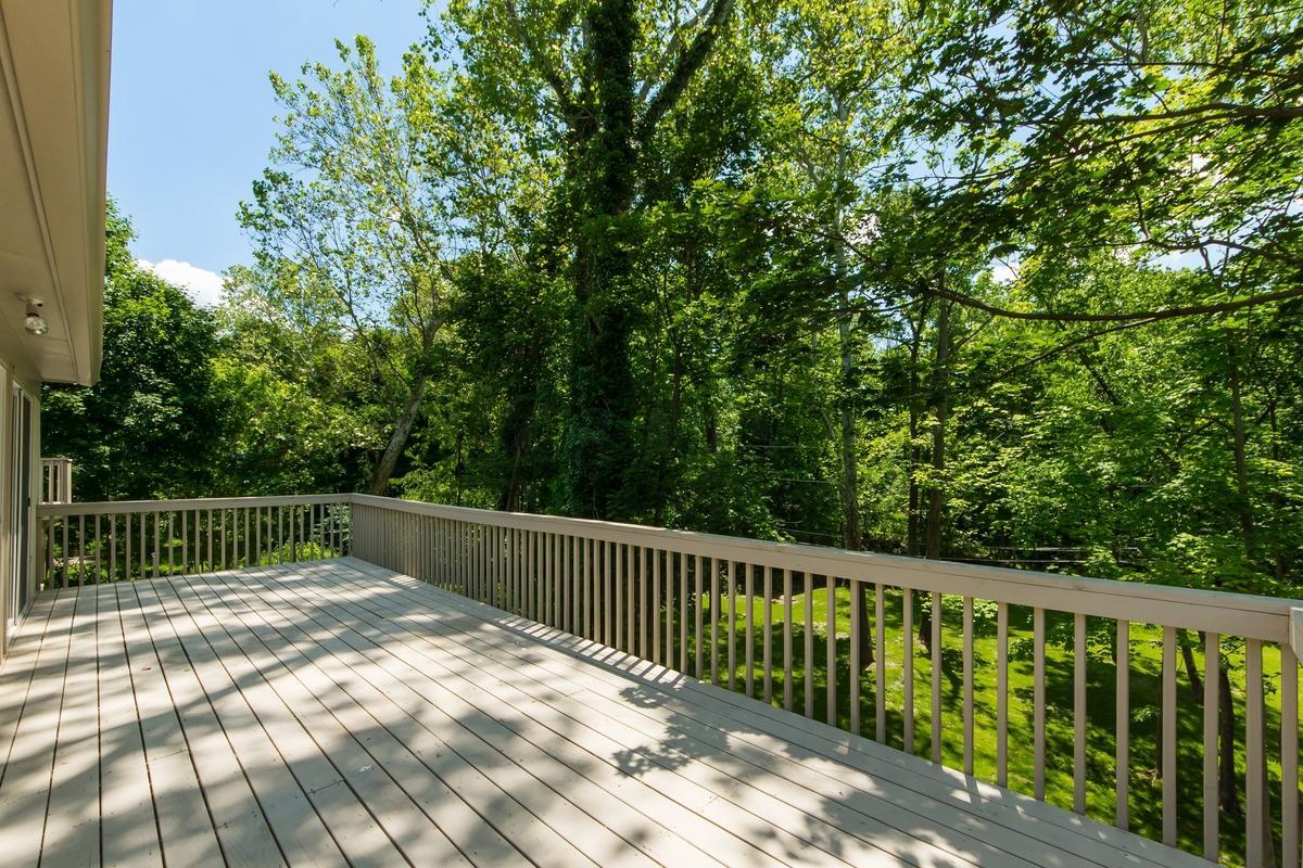3435 Henderson Road Columbus, OH 43220 - Photo 6 of 40 Gallery Image 6
