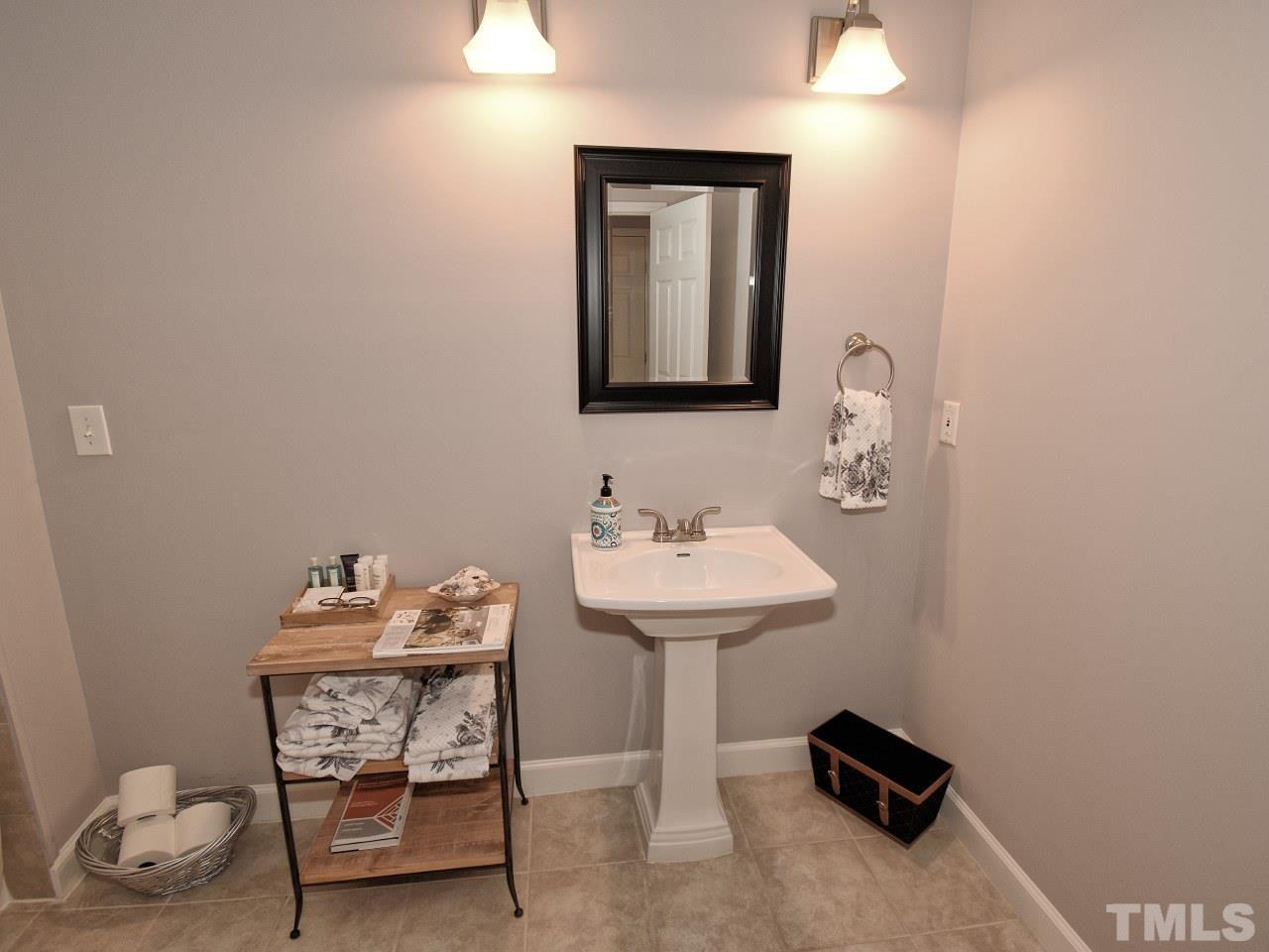 8102 Lloyd Allyns Way Raleigh, NC 27615 - Photo 25 of 30 Gallery Image 25
