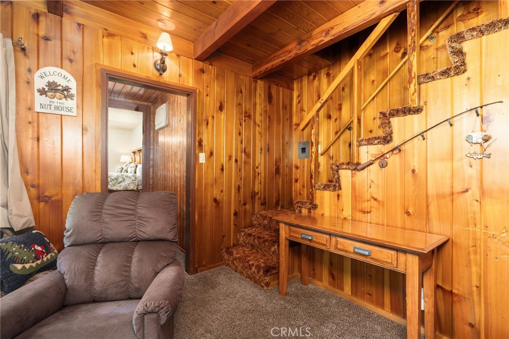 42031 North Aspen Road Shaver Lake, CA 93664 - Photo 29 of 49 a view of entryway with furniture