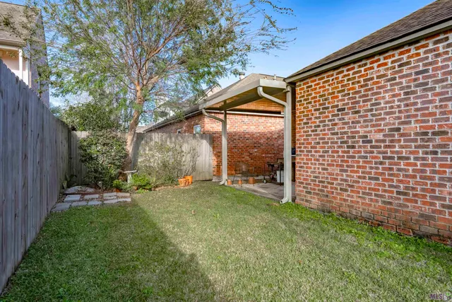 $378,000 | 1223 East Stanwick Place, Baton Rouge, LA 70810