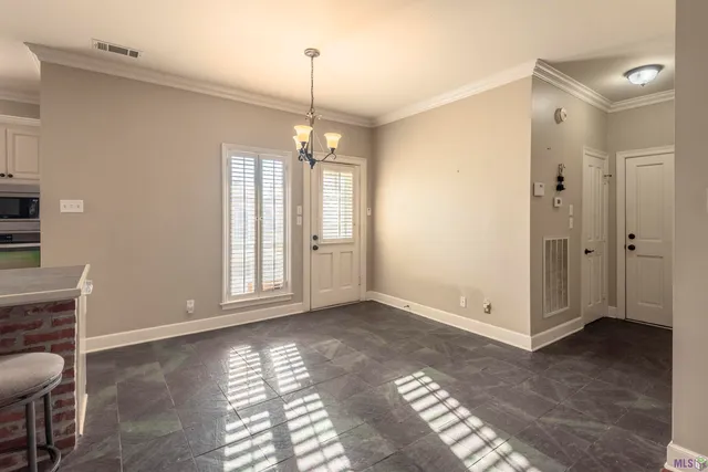 $378,000 | 1223 East Stanwick Place, Baton Rouge, LA 70810