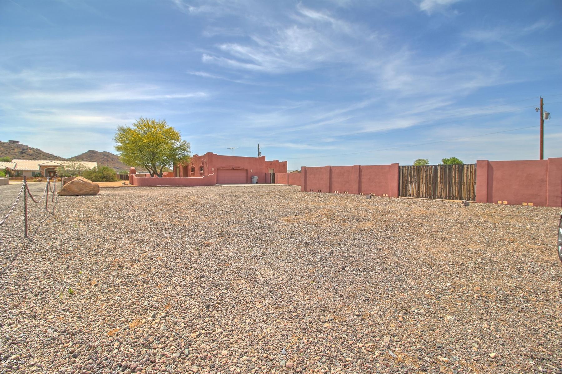 2730 West Canyon Road Phoenix, AZ 85086 - Photo 1 of 44 IMG_3696_697_698_699_700 (1800x1200)