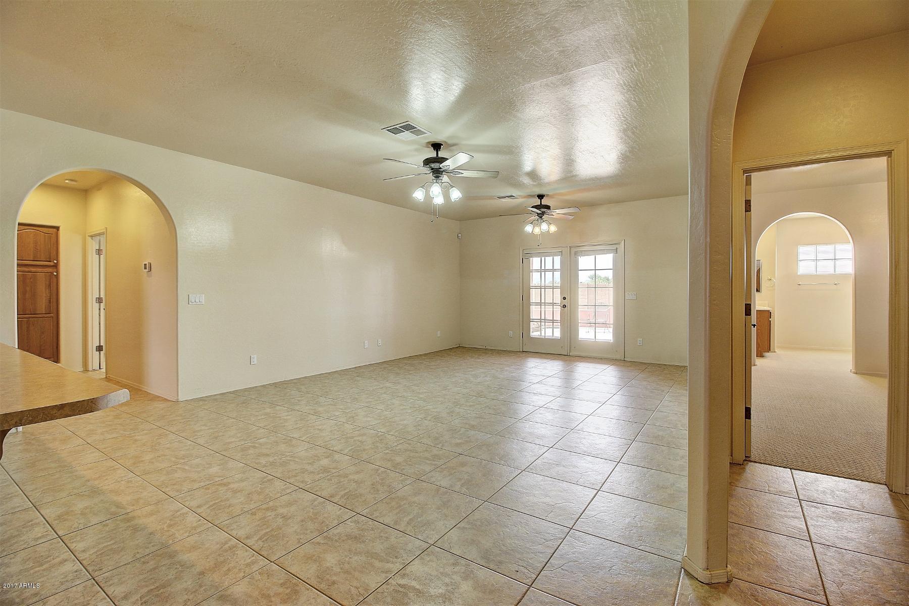 2730 West Canyon Road Phoenix, AZ 85086 - Photo 16 of 44 IMG_3851_2_3_4_5 (1800x1200)