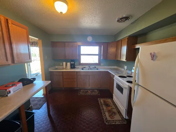 $599,900 | W5536 Yellowsands Drive, Spooner, WI 54801