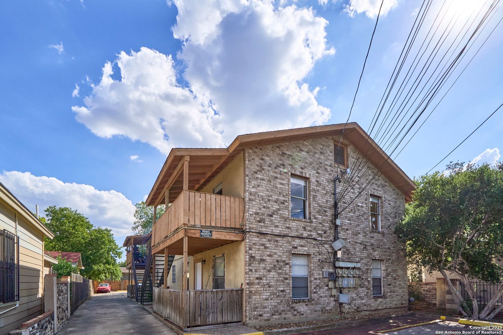 a view of building with yard
