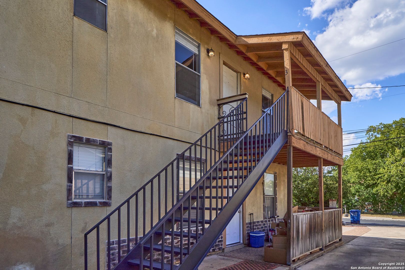 418 Verne Street, Unit 3 San Antonio, TX 78221 - Photo 2 of 21 a view of entryway
